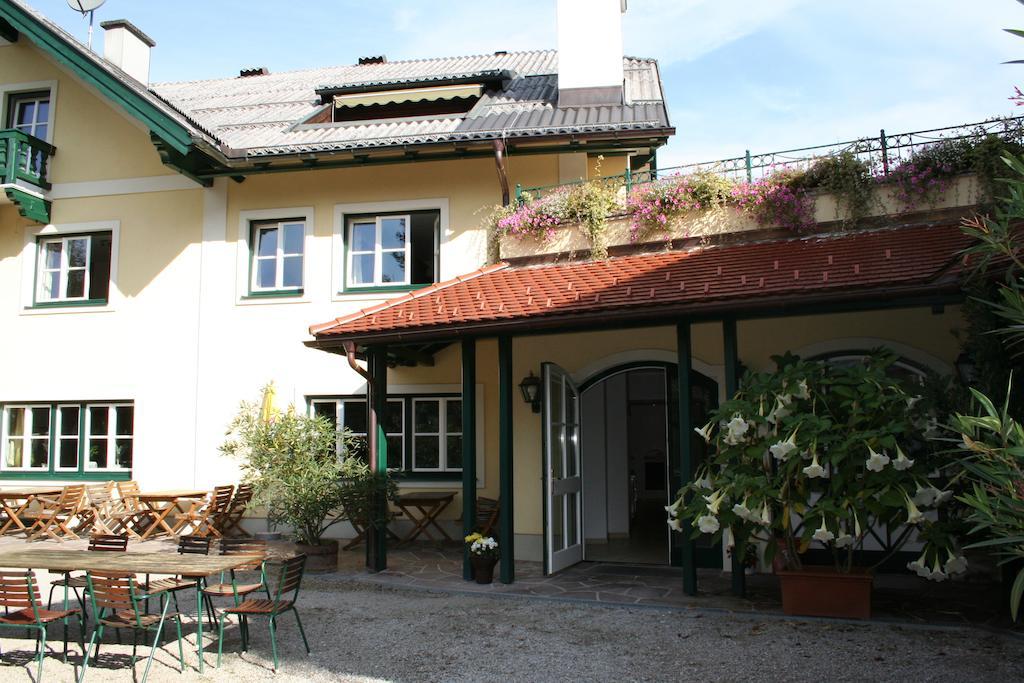 Penzion Ueberfuhr 3*
